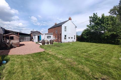 3 bedroom detached house for sale, Tewkesbury Road, Norton, Gloucester