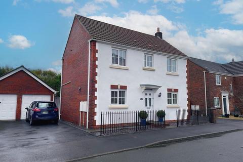3 bedroom detached house for sale, Y Llanerch, Pontlliw, Swansea