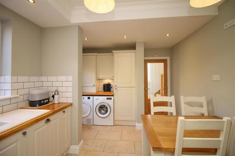17 Ivanhoe Terrace, Hawick, TD9 8EE