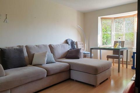 2 bedroom apartment for sale, Tiverton Drive, WILMSLOW