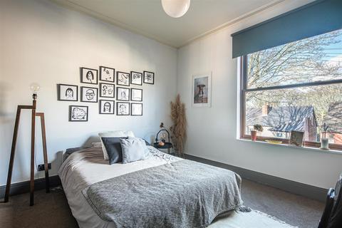 94 Cliffefield Road, Sheffield, S8 9DN