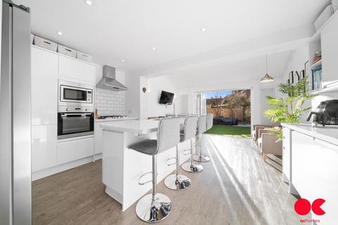 Loughton - 3 bedroom semi-detached house for sale