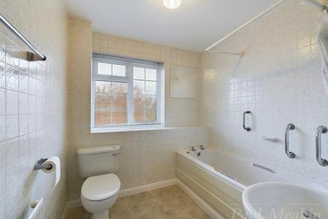 39 Ridge Langley, South Croydon, CR2 0AP