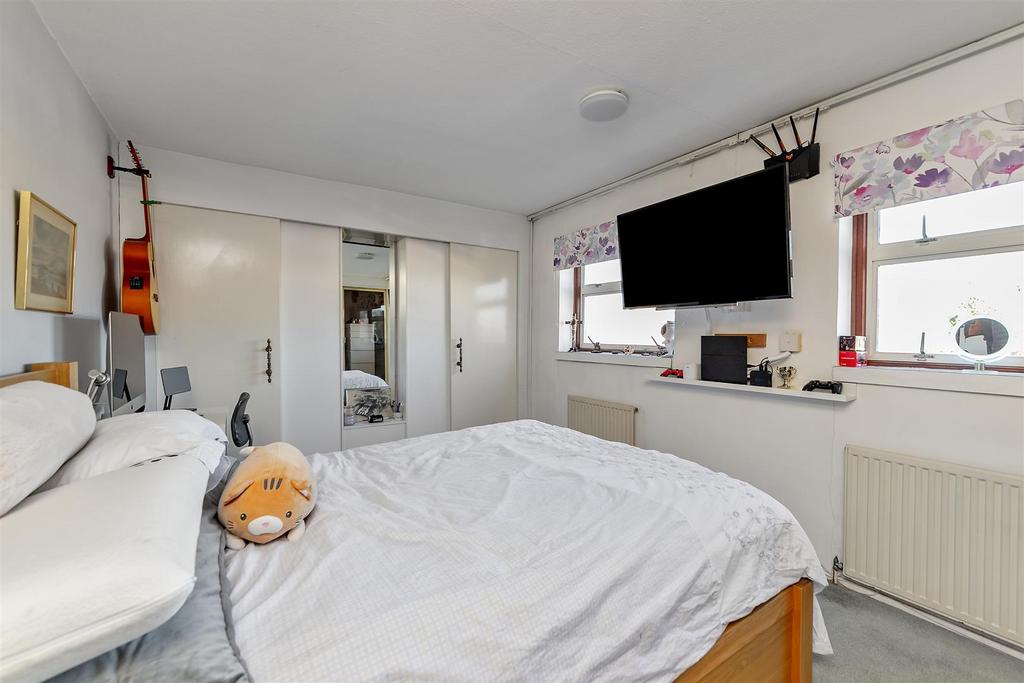 29 Garrard Way-22.jpg