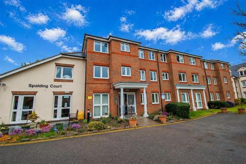 2 bedroom retirement property for sale, Cedar Avenue, City Centre, Chelmsford