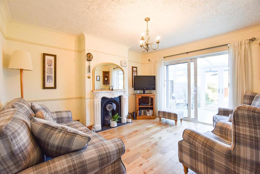 Teapot Lane, Aylesford 3 bed semidetached house for sale £400,000
