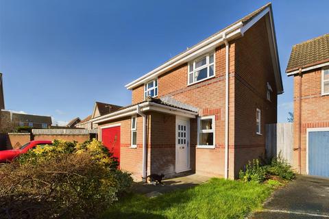 3 bedroom detached house for sale, Harvard Close, Melksham SN12