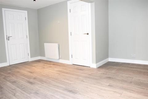 2 bedroom flat to rent, High Skellgate, Ripon