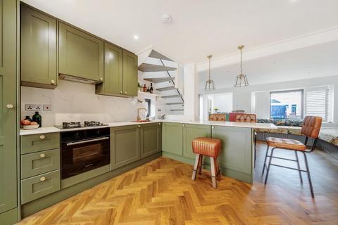 4 bedroom semi-detached house for sale, Sydney Road, Abbey Wood, London, SE2 9RX