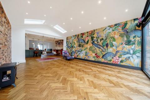32 Sydney Road, London, SE2 9RX
