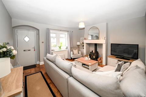 32 Canada Road, Rawdon, Leeds, LS19 6LR