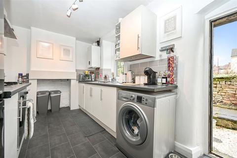 32 Canada Road, Rawdon, Leeds, LS19 6LR