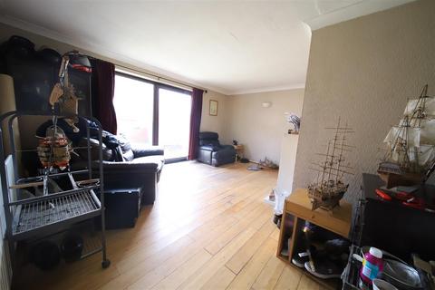 4 bedroom terraced house for sale, Perry Mead, Enfield