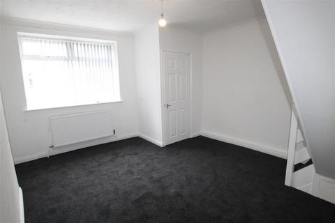 3 bedroom terraced house for sale, High Hope Street, Crook