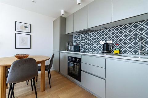 2 bedroom apartment to rent, Russell Mews, Brighton