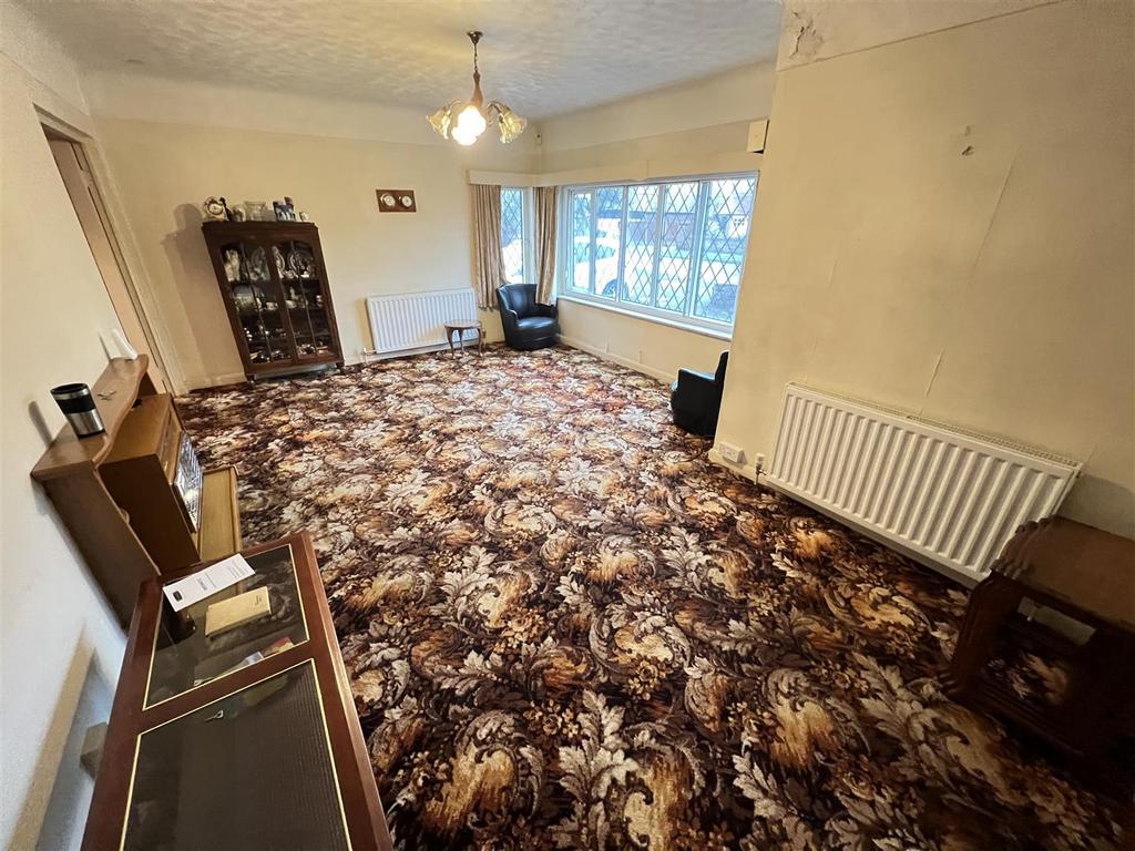 Sandham Grove, Heswall, Wirral 2 bed detached bungalow for sale £399,950