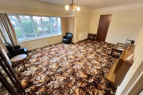 6 Sandham Grove, Wirral, CH60 1XP