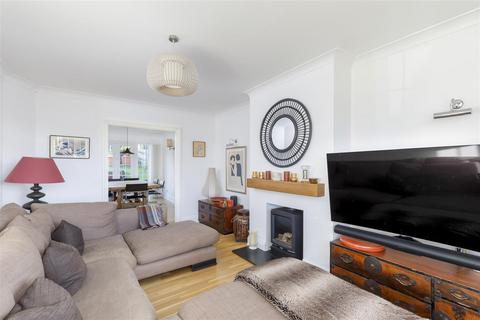 4 bedroom semi-detached house to rent - Redhill Drive, Brighton BN1