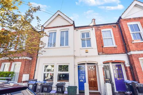 34 Boyd Road, London, SW19 2DG
