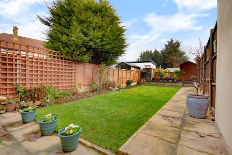 6 Bordergate, Mitcham, CR4 3JE