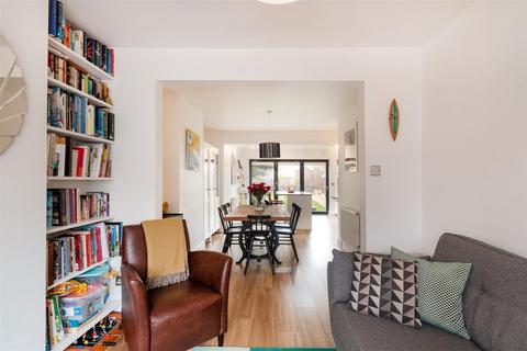 6 Bordergate, Mitcham, CR4 3JE