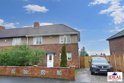 2 Fourth Avenue, Woodlands, Doncaster, DN6 7QA