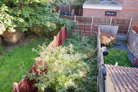 19a Clarendon Road, London, SW19 2DX