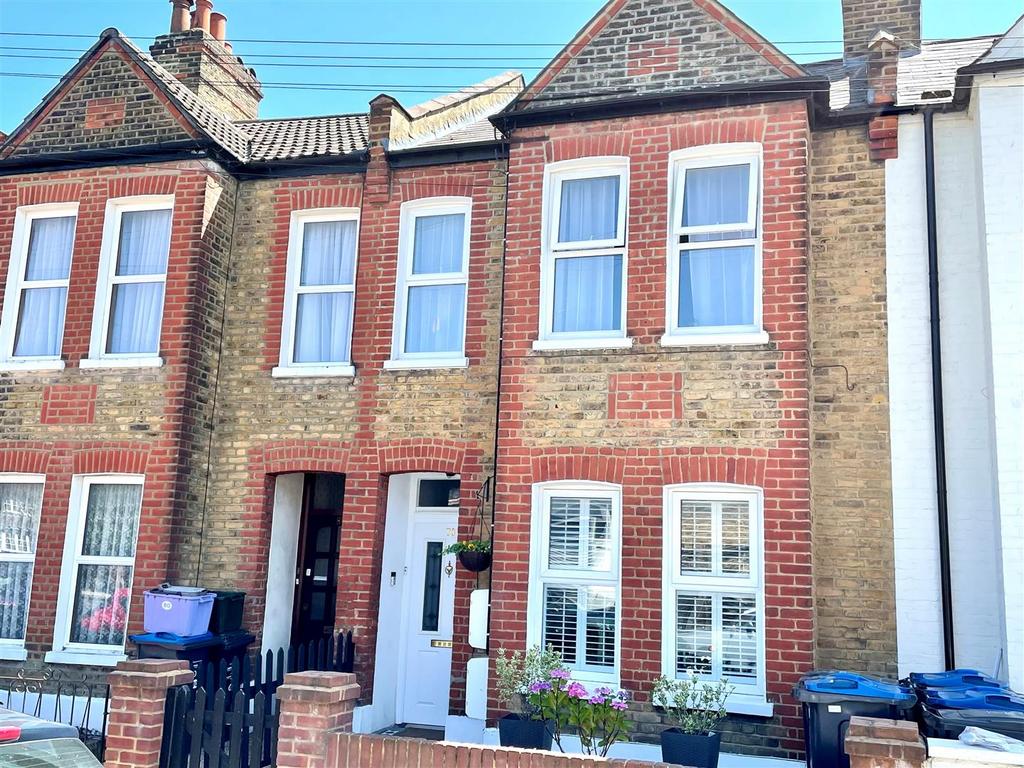 Fortescue Road Colliers Wood Sw19 2 Bed Flat To Rent £2 100 Pcm £