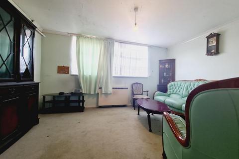 5 bedroom house to rent - Alexandra Road, London