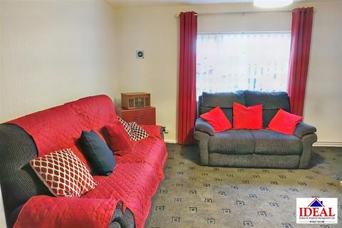 48 Lodge Road, Doncaster, DN6 8PX