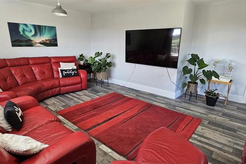 The Willows Crabgate Lane, Skellow, Doncaster, DN6 8LB