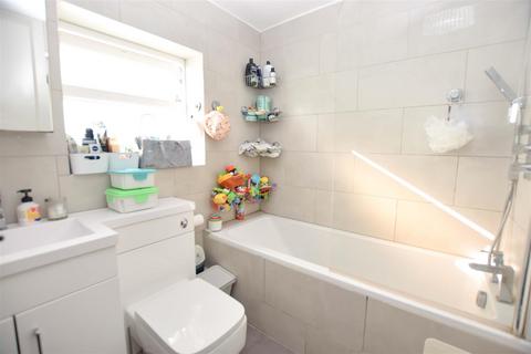 3 Ashtree Avenue, Mitcham, CR4 3DS