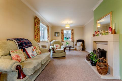4 bedroom detached house for sale, Millbrook Gardens, Ross-On-Wye HR9