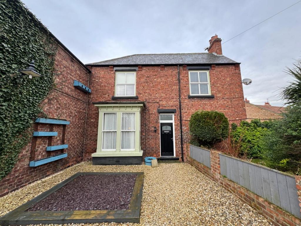 Vicarage Row, Greatham, Hartlepool 3 bed end of terrace house for sale
