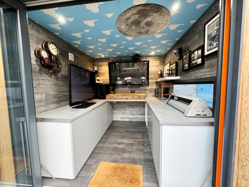 Summerhouse/office