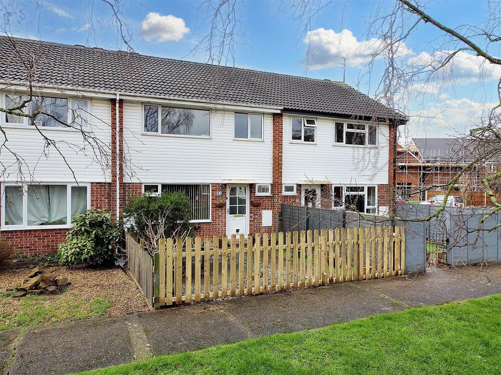 Collingwood Road, Long Eaton 3 bed terraced house for sale £220,000