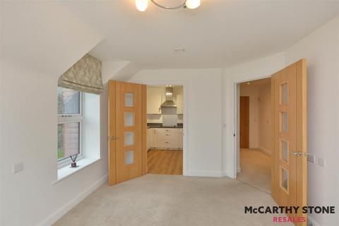 1 bedroom apartment for sale, Elizabeth House, St. Giles Mews, Stony Stratford,