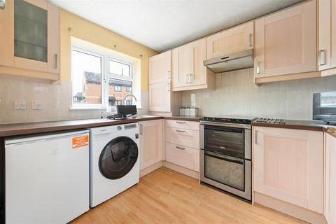 71 Fairfield Close, Mitcham, CR4 3RF