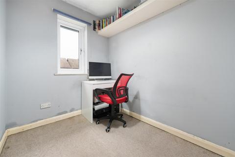 71 Fairfield Close, Mitcham, CR4 3RF