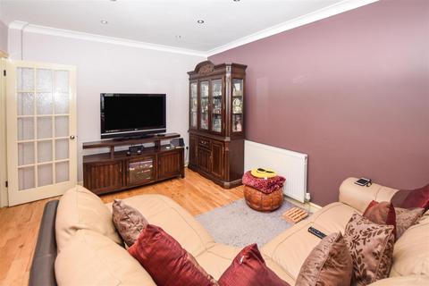 24 The Close, Mitcham, CR4 4LS