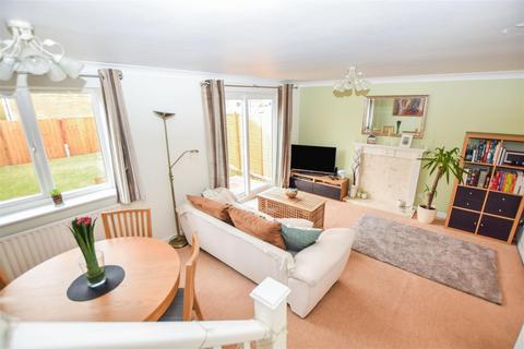 14 Veals Mead, Mitcham, CR4 3SB