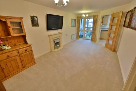 1 bedroom retirement property for sale, Ringwood Road, Ferndown, BH22