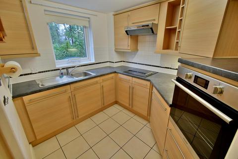 1 bedroom retirement property for sale, Ringwood Road, Ferndown, BH22