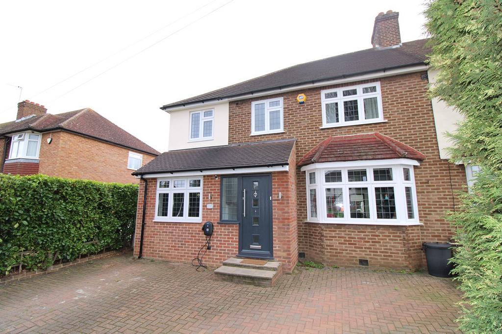 Kechill Gardens Hayes Bromley Br2 5 Bed Semi Detached House For Sale