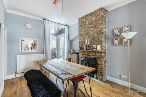 4 Devonshire Road, Colliers Wood, London, SW19 2EN