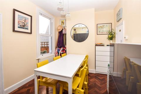 43 Miles Road, Mitcham, CR4 3DA