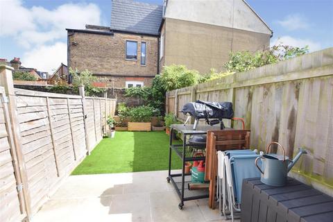 60 Briscoe Road, London, SW19 2AQ