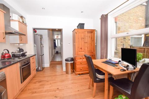 60 Briscoe Road, London, SW19 2AQ