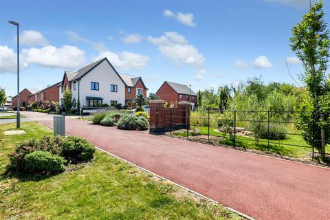 4 bedroom detached house for sale, Buxton Close, Glebe Farm, Milton Keynes