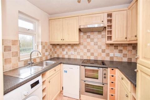33 Kipling Drive, London, SW19 1TJ